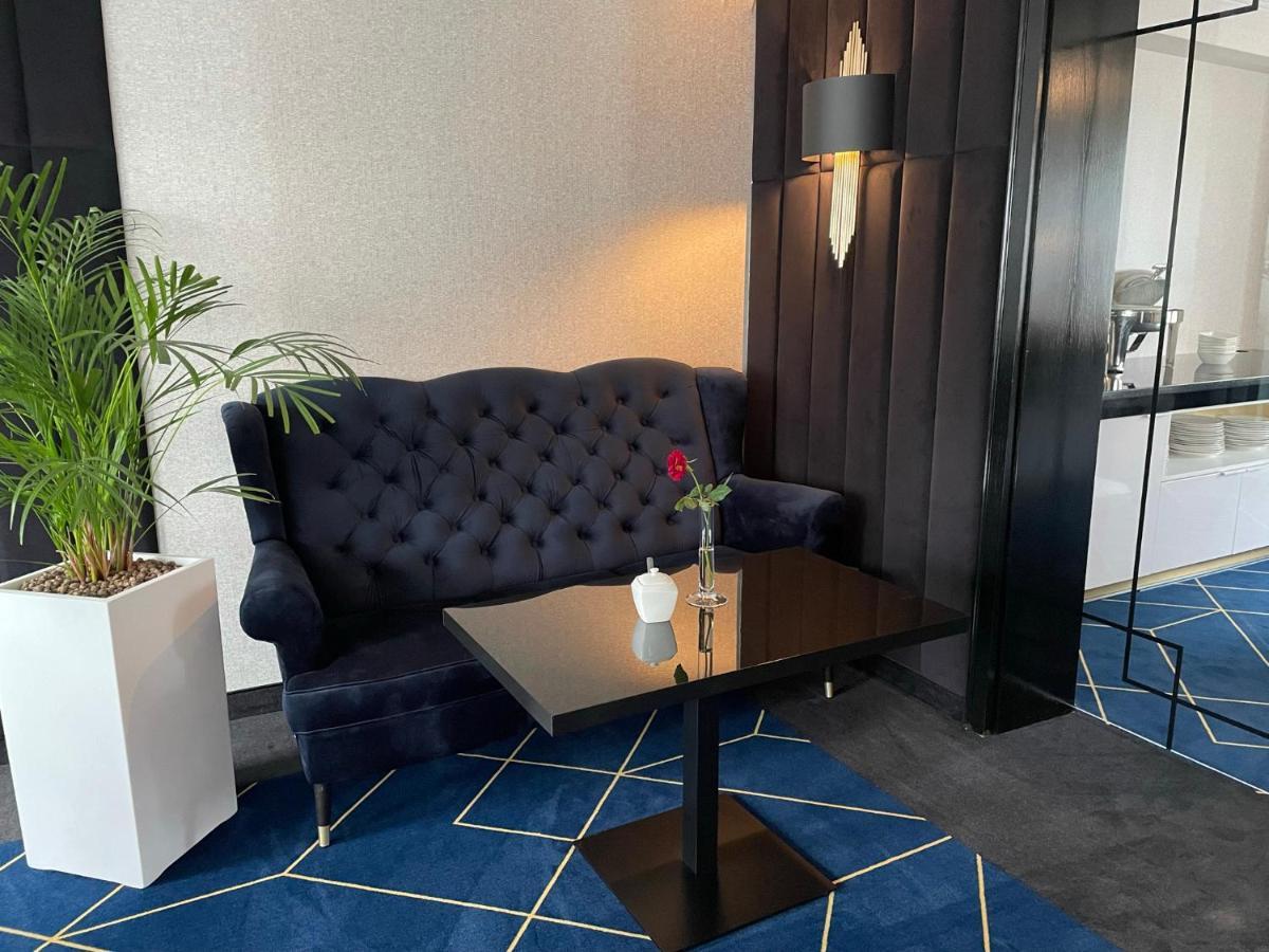 Hotel Daria Tychy Eksteriør billede