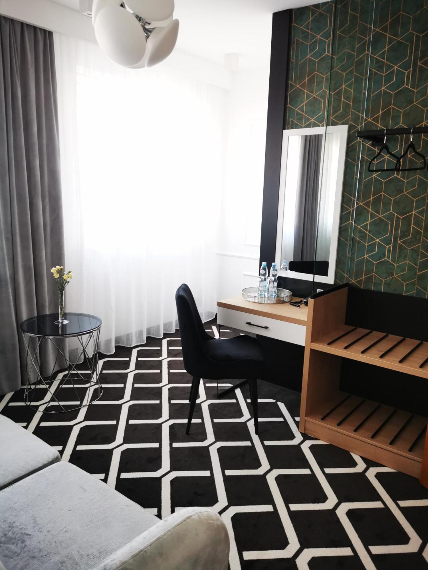 Hotel Daria Tychy Eksteriør billede
